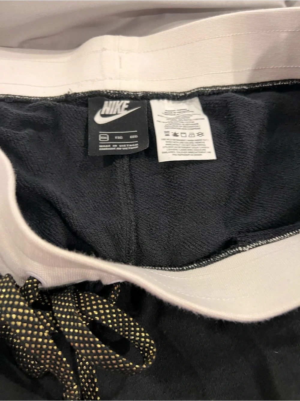 🔥Nike Men's XXL metallic shorts